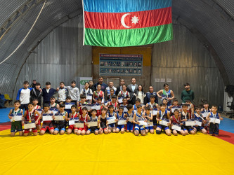 Novruz bayramına həsr olunmuş 2012-2013-cü il təvəllüdlü yeniyetmələr arasında sərbəst güləş idman növü üzrə Siyəzən rayon turniri keçirilmişdir