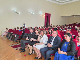 Siyəzən Rayon Mədəniyyət Mərkəzində 1 İyun – Uşaqların Beynəlxalq Müdafiəsi Günü münasibətilə bayram tədbiri təşkil olunmuşdur