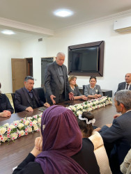 Nəbi Xəzrinin 100 illik yubileyi ilə əlaqədar tədbir keçirilmişdir