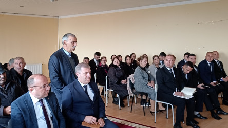 Rayon İcra Hakimiyyətinin başçısı Novruz Novruzov növbəti səyyar qəbulunu Eynibulaq kənd sakinləri ilə keçirmişdir