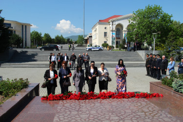 Ümummilli Lider Heydər Əliyevin anadan olmasının 103-cü ildönümü ilə əlaqədar Siyəzən rayonunda tədbir keçirilmişdir