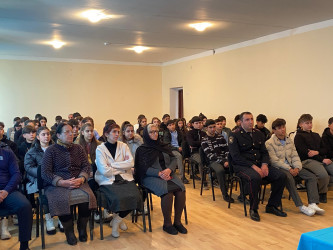 Yenikənd kənd tam orta məktəbin yuxarı sinif şagirdləri üçün “ziyanlı vərdişlər ve erkən nikah” mövzusunda maarifləndirmə tədbiri təşkil edilmişdir