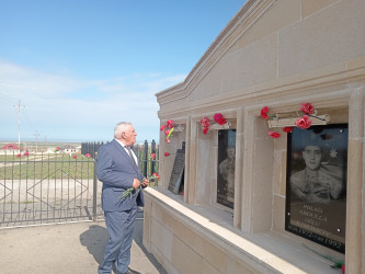 Siyəzən Rayon İcra Hakimiyyətinin başçısı Novruz Novruzov Siyəzən rayonunun Gilgilçay qəsəbəsində olmuşdur