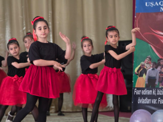 Siyəzən Rayon Mədəniyyət Mərkəzində 1 İyun – Uşaqların Beynəlxalq Müdafiəsi Günü münasibətilə bayram tədbiri təşkil olunmuşdur