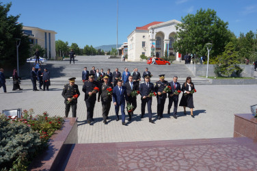 Ulu Öndər Heydər Əliyevin anadan olmasının 102-ci ildönümü münasibətilə Siyəzən şəhərində silsilə tədbirlər təşkil olunmuşdur