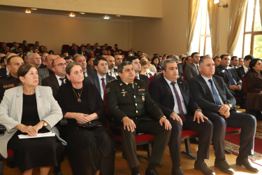 Azərbaycan Respublikasının Prezidenti, Yeni Azərbaycan Partiyasının Sədri cənab İlham Əliyevin Yeni Azərbaycan Partiyasının VIII Qurultayındakı nitqindən irəli gələn vəzifələrə həsr olunmuş müşavirə keçirilib