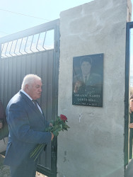Siyəzən Rayon İcra Hakimiyyətinin başçısı Novruz Novruzov Siyəzən rayonunun Gilgilçay qəsəbəsində olmuşdur