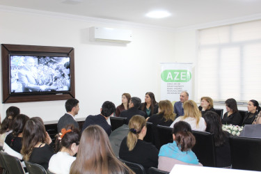 12 dekabr – Ümummilli Lider Heydər Əliyevin anım günü ilə əlaqədar “Heydər Əliyev – Vətənə, xalqa həsr edilən ömür” mövzusunda tədbir keçirilmişdir