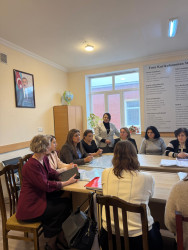 3 saylı tam orta ümumtəhsil məktəbində təhsil alan şagirdlərlə dərsə davamiyyət və pedoqoji kollektiv ilə təlim-tərbiyə işinin təşkili vəziyyəti barədə söhbət aparılmışdır