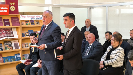 Növbəti səyyar qəbul Mərkəzi Kitabxananın inzibati binasında, Siyəzən şəhər sakinləri ilə keçirilmişdir