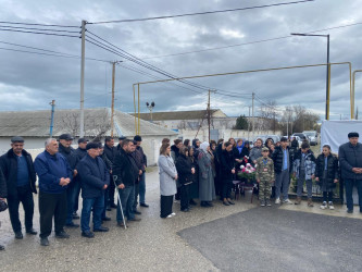 Birinci Qarabağ müharibəsi şəhidi Şirinov Mədət Fərhad oğlunun əziz xatirəsinə inşa edilmiş bulağın açılış mərasimi keçirilmişdir