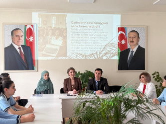 Uşaq Səfirlər Məclisinin nümayəndələri ilə dəyirmi masa təşkil olunmuşdur