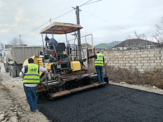 Əzim Əzimzadə küçəsinə asfalt örtüyü verilərək təmir edilmişdir