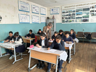 Uşaq hüquqlarının müdafiəsi üzrə komissiya tərəfindən təlim-tərbiyə işinin təşkili vəziyyəti barədə söhbət aparılmışdır