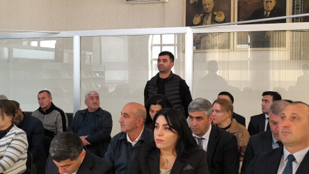 Növbəti səyyar qəbul Mərkəzi Kitabxananın inzibati binasında, Siyəzən şəhər sakinləri ilə keçirilmişdir