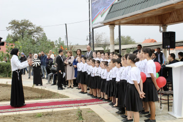 Siyəzən şəhərində yeni salınmış mədəniyyət və istirahət parkının təqdimat mərasimi keçirilmişdir