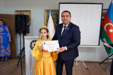 2 aprel - Dünya Autizm Məlumatlandırma Gününə həsr olunmuş “Dünyamın rəngləri” adlı Elmi konfrans təşkil edilmişdir